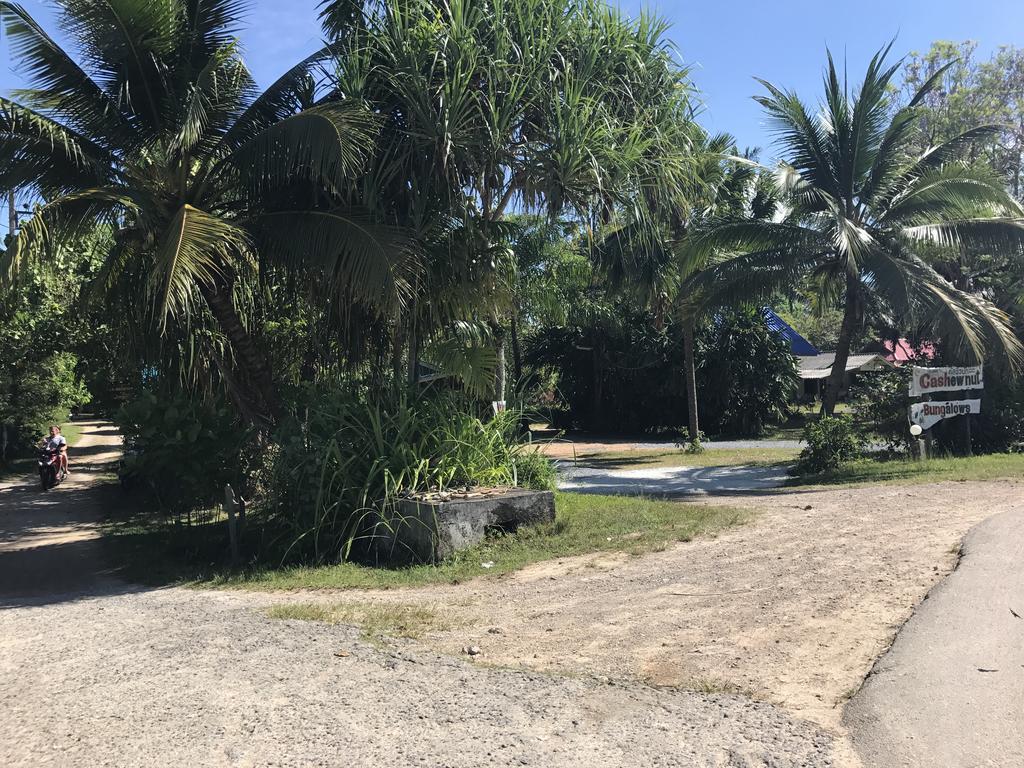 Cashew Nut Bungalows Hotel Ao Nang Eksteriør billede