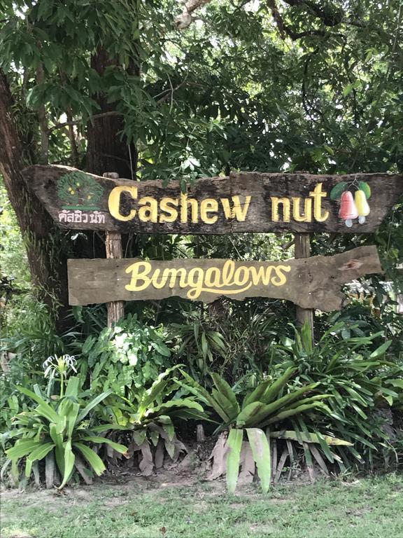 Cashew Nut Bungalows Hotel Ao Nang Eksteriør billede