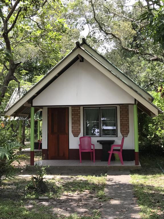 Cashew Nut Bungalows Hotel Ao Nang Eksteriør billede